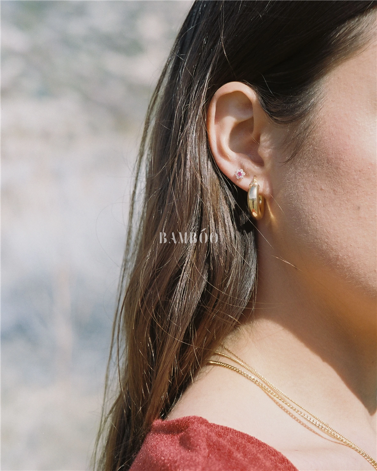 海外代购cloudhuntertaylorhoopsgoldplated空心穿孔耳环