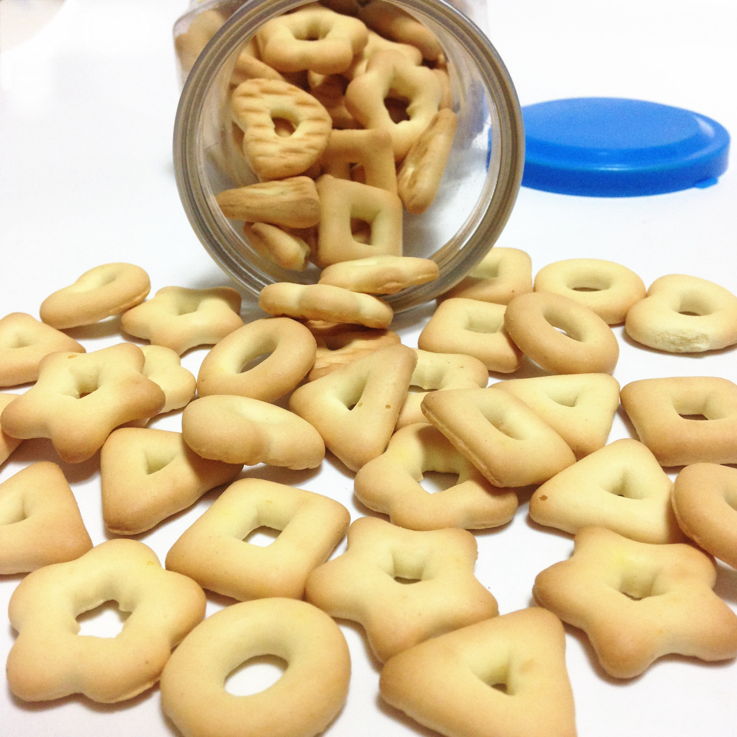 零食台湾河马几何婴儿食品宝宝磨牙饼干补充韧性饼干