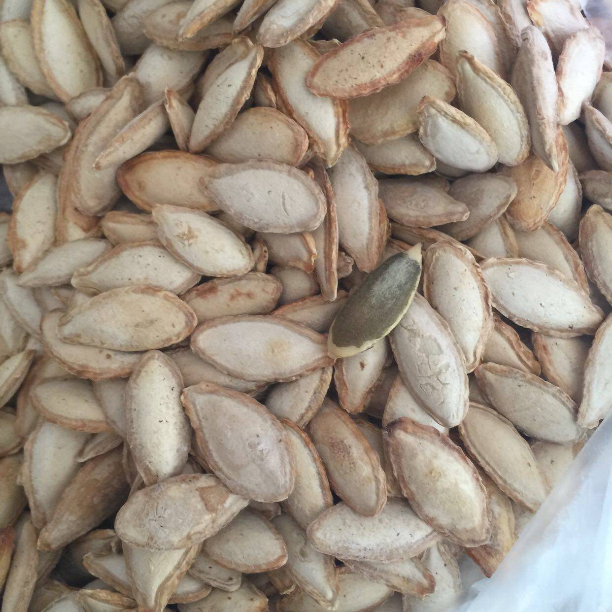 南瓜子瓜子21年新货诸暨手工炒制香瓜颗大饱满其它干货