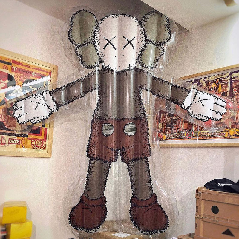 mandkawsholiday香港韩国限定充气浮床浮水水床动漫水杯