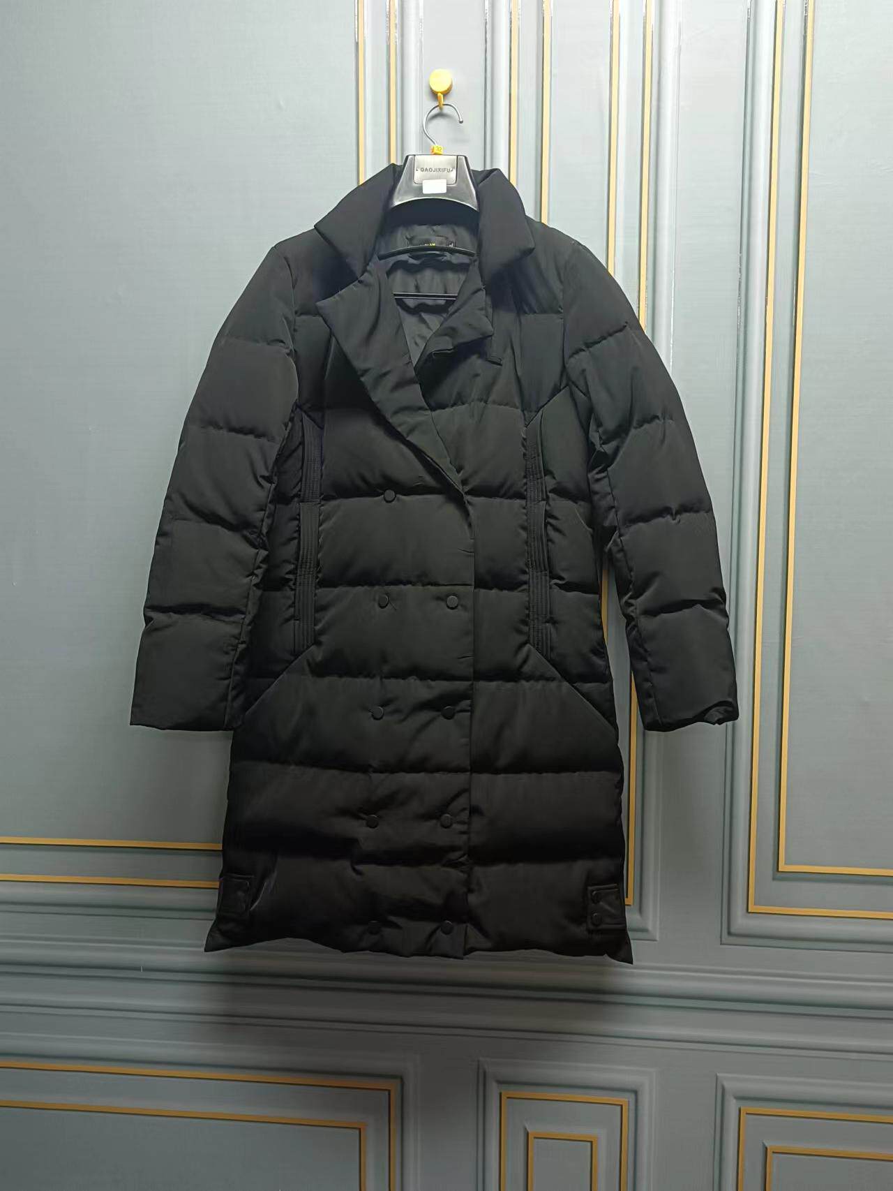 周大福珠宝店工装外套鸭绒白鸭绒老凤祥保暖西装羽绒服羽绒服