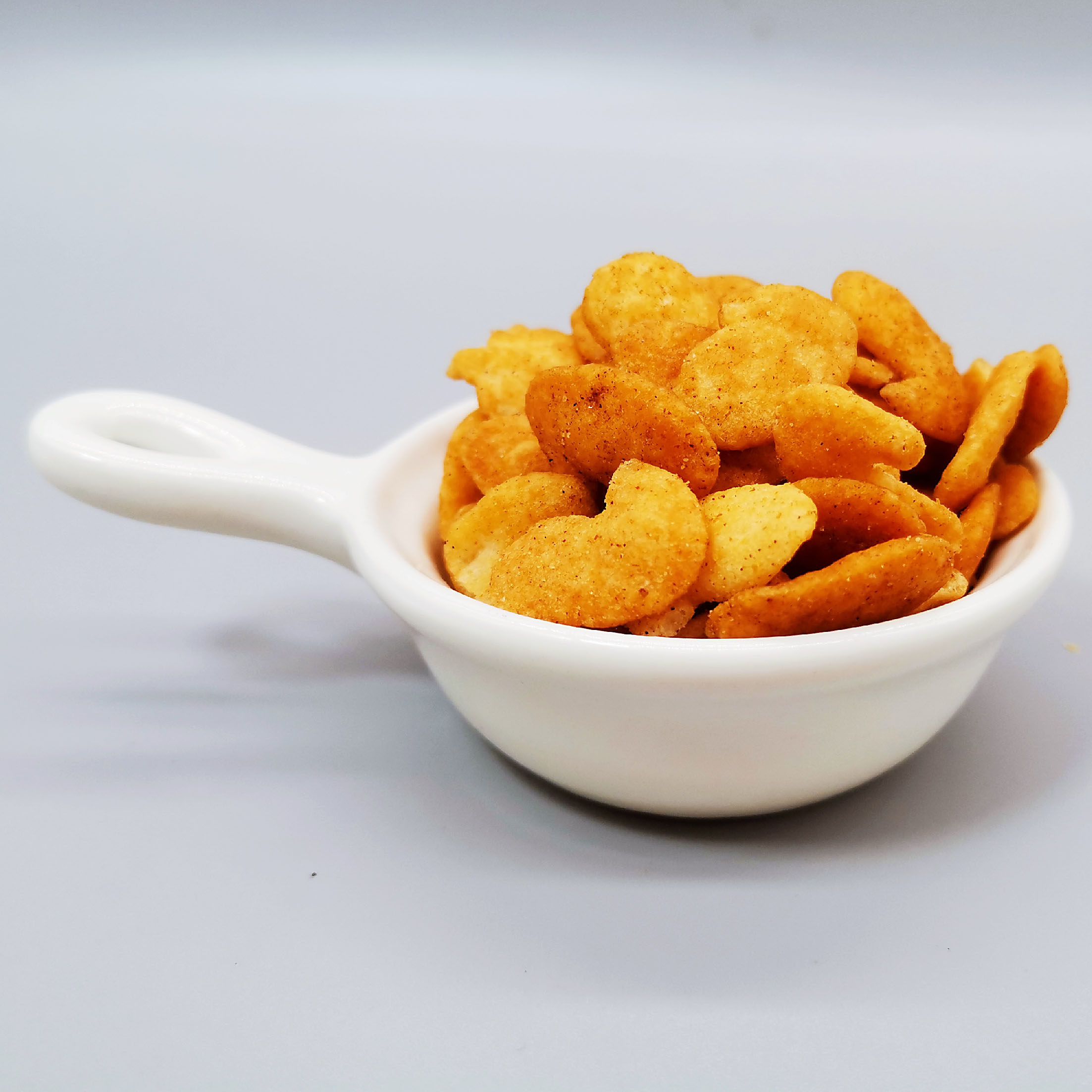 留香展翅8090怀旧麻辣办公室香脆休闲膨化素食膨化食品