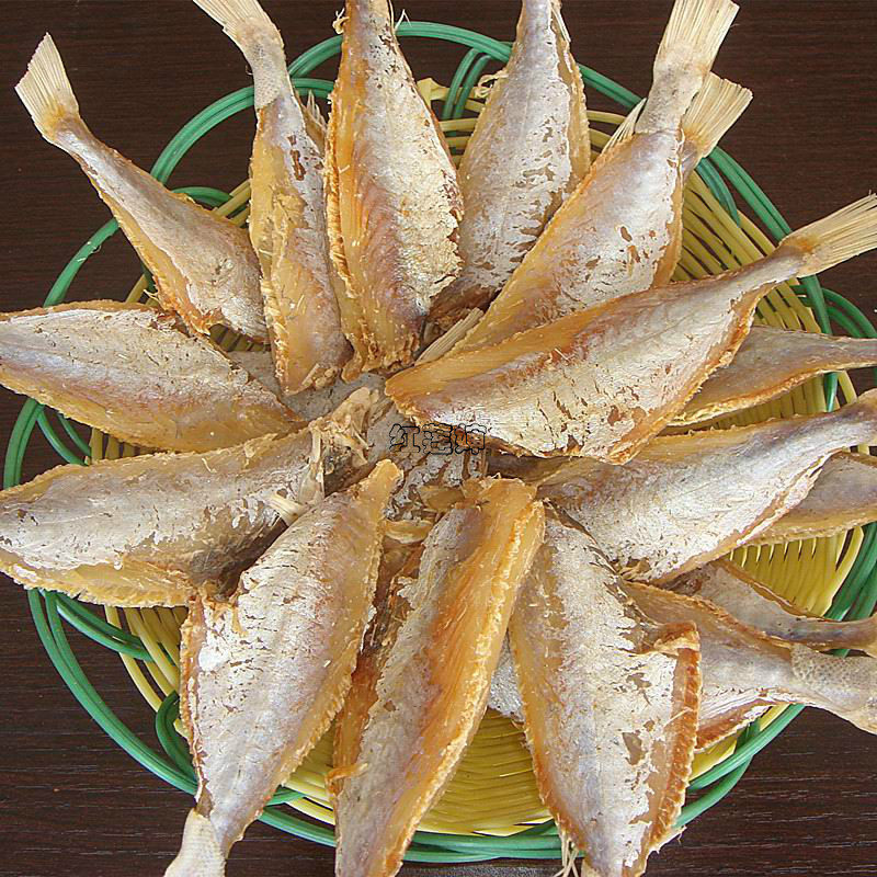 广西特产咸鱼干 热卖 剥皮鱼500g 干货食品2件 无头鱼干扒皮鱼 包邮