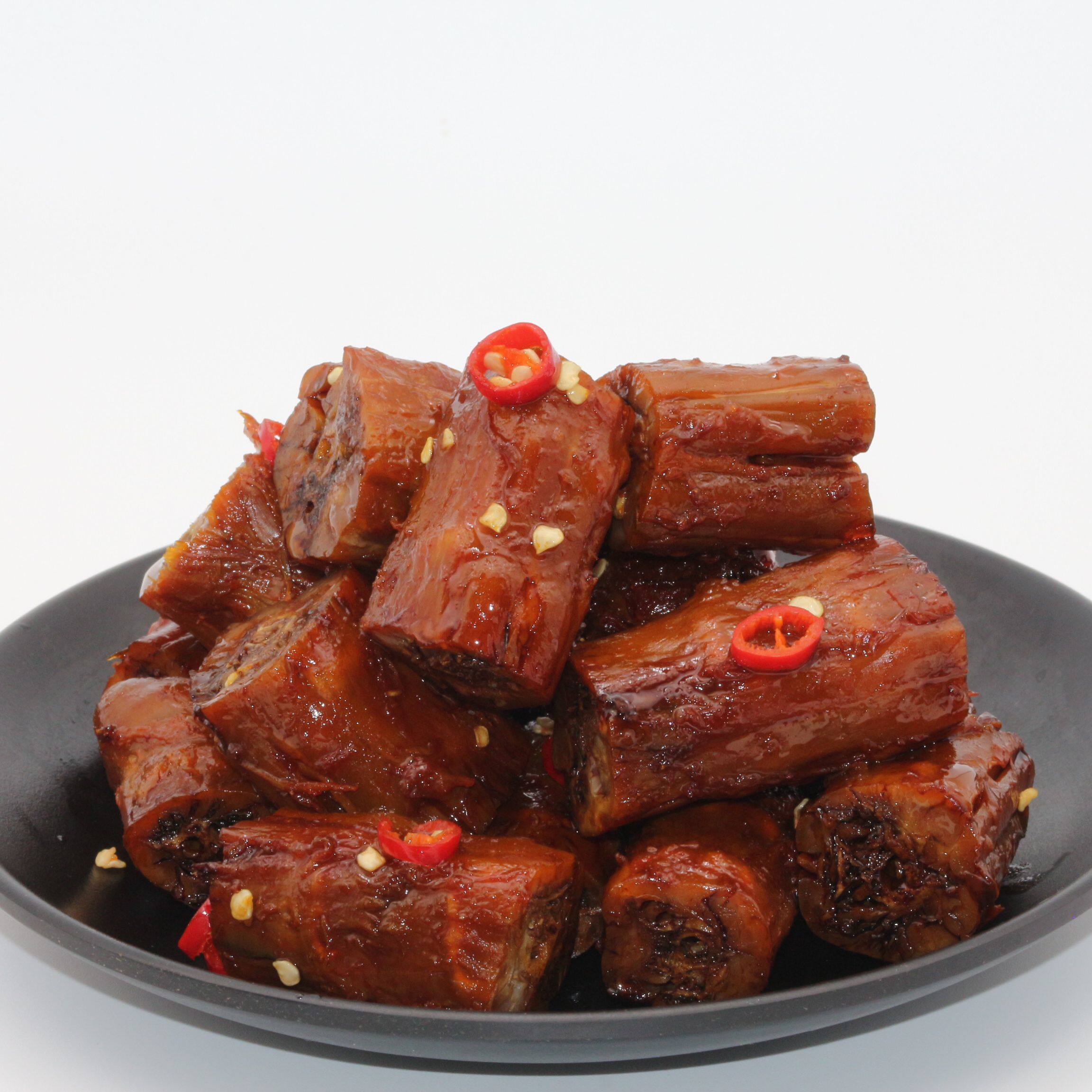 【网红小吃】鲜满多整箱辣鸡脖750g