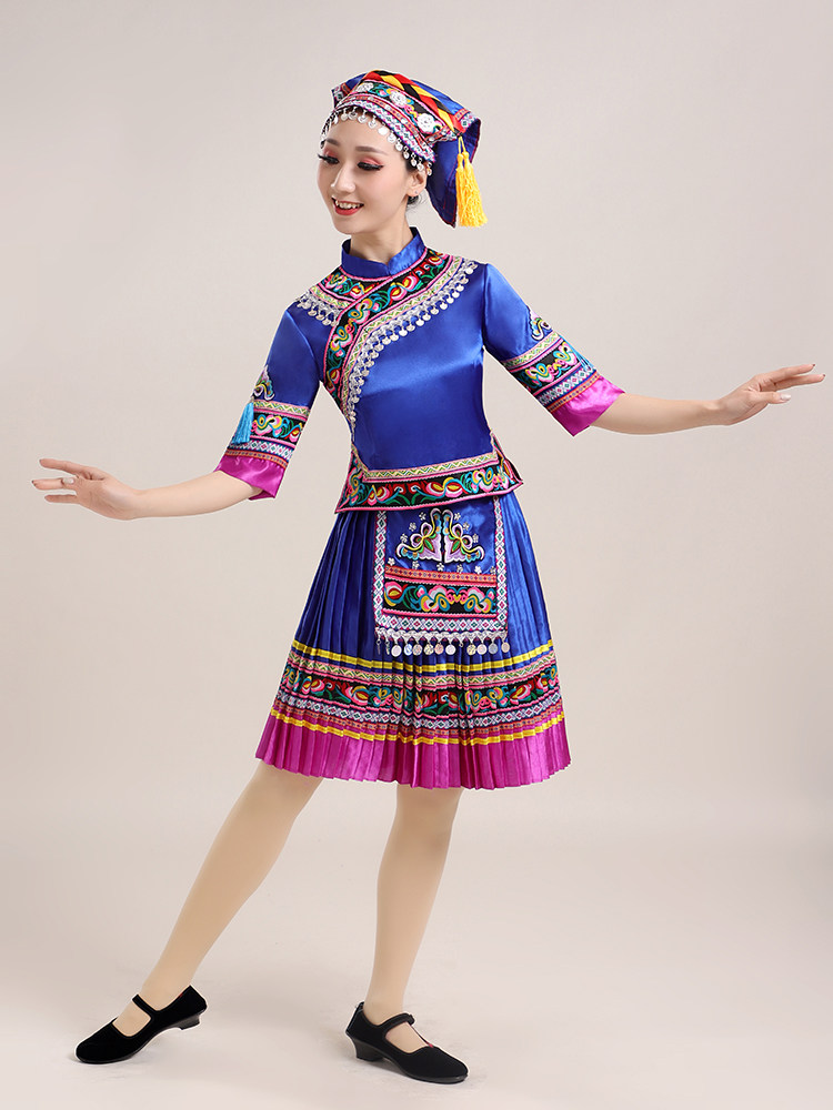 成人羌族女士表演2021少数民族舞蹈服装刺绣舞台民族服装