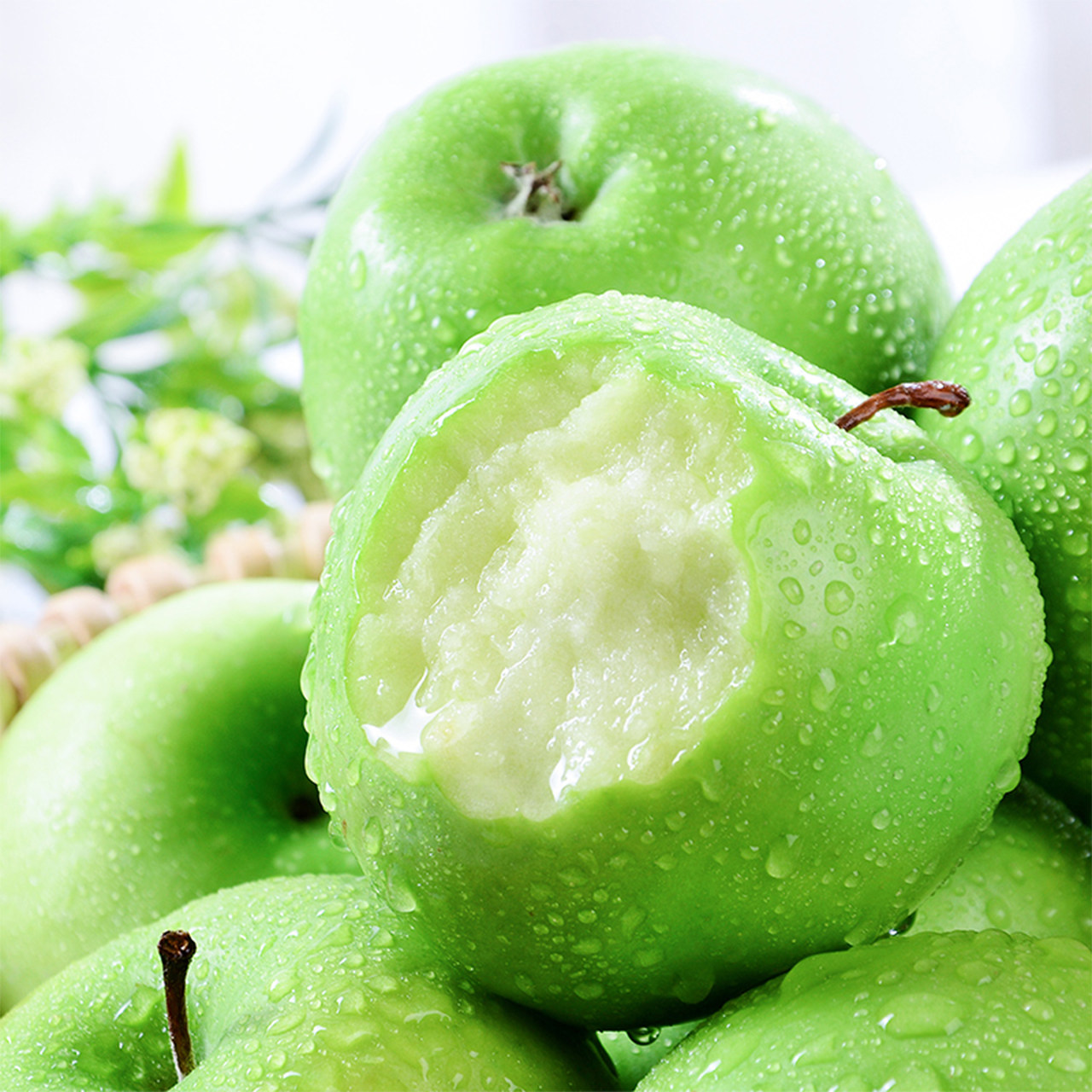 正宗王林新鲜青苹果高酸孕妇水果脆酸绿果果园现摘现发5/10斤包邮