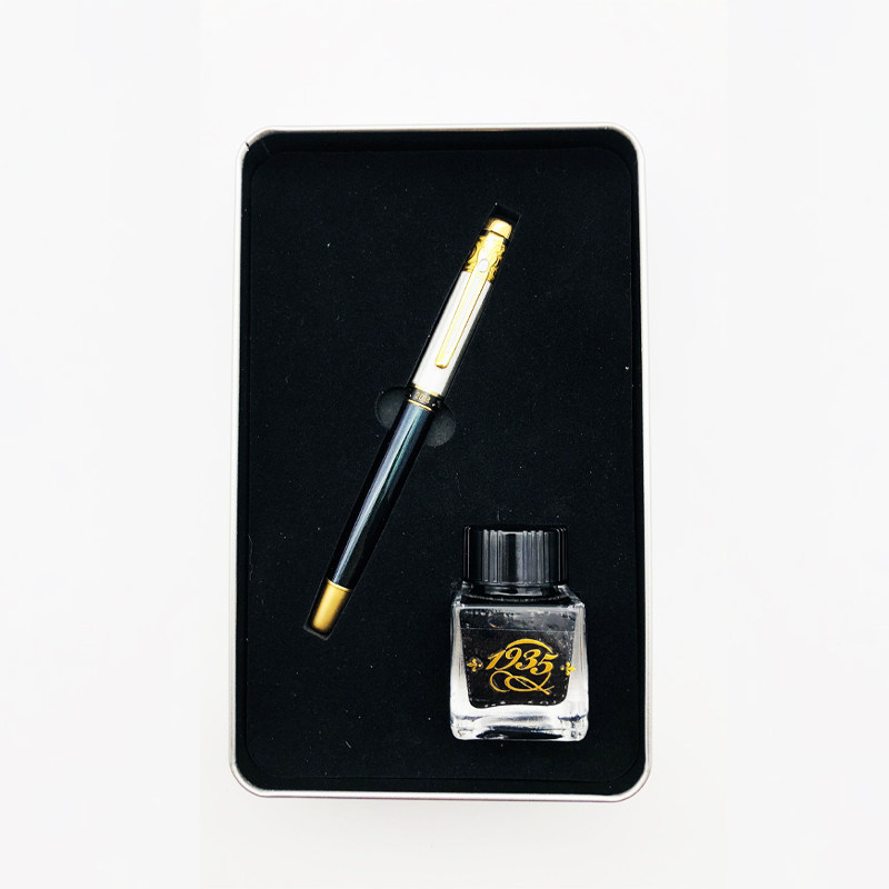 鸵鸟钢笔墨水蓝黑文具铁皮礼盒碳素不堵笔国潮钢笔