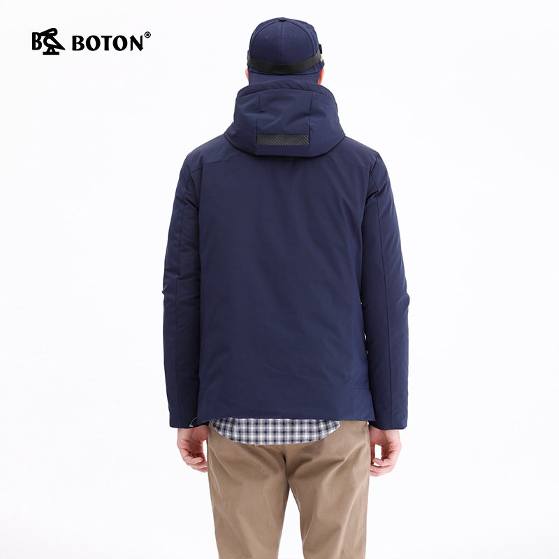 波顿连帽轻薄羽绒服男冬季潮流休闲短款保暖外套