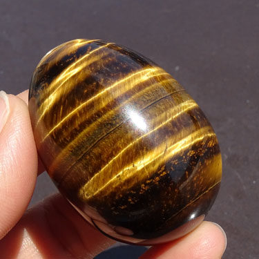 千蕊天然黄虎石鸡蛋把玩黄虎睛石手把件摆件虎眼石实物愤怒管理