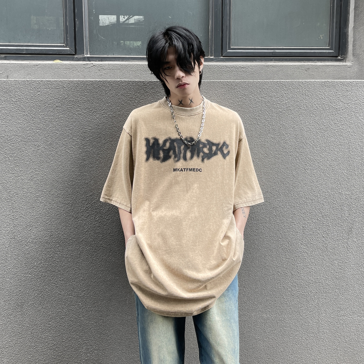 MRNEARLY 做旧水洗模糊字母涂鸦短袖男t恤潮牌美式街头风复古上衣