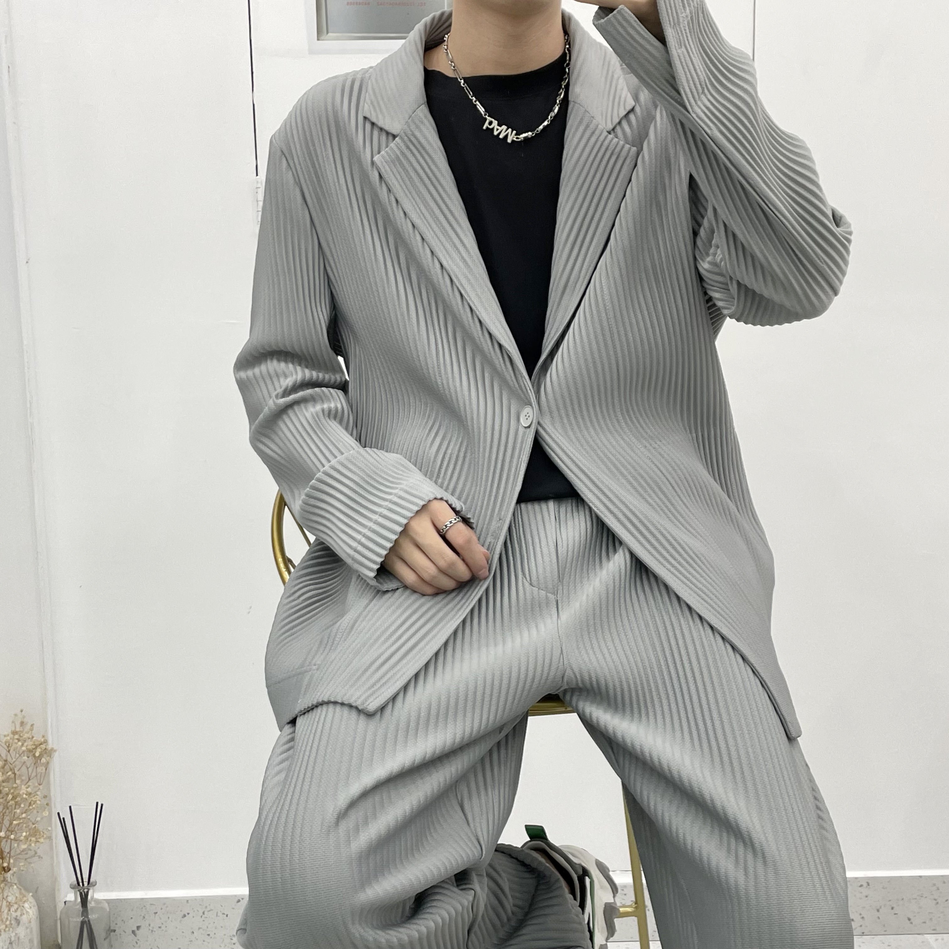 褶皱西装套装男春秋季痞帅宽松潮牌休闲雅痞西服简约垂坠感两件套