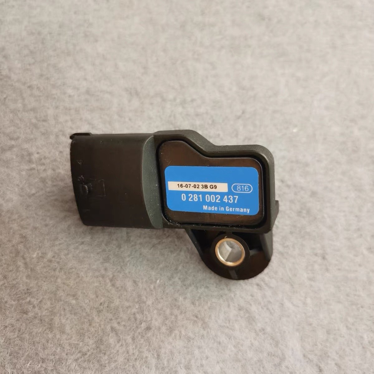 适配进气压力传感器0281002437四国柴油车高压共轨电喷汽车传感器