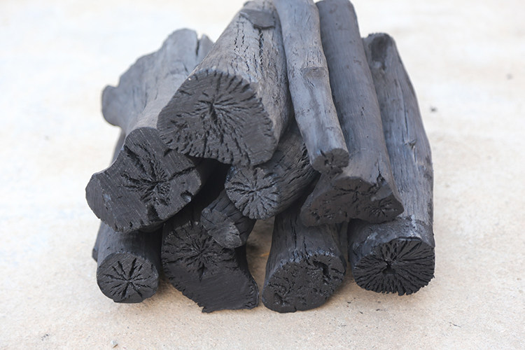 广西烧烤炭荔枝果木炭家用无烟炭取暖碳户外烤火实木炭除甲醛吸潮