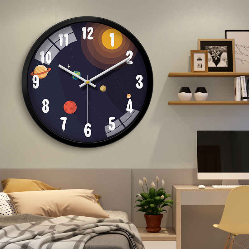 卡通可爱儿童钟表挂钟客厅家用卧室创意电波挂钟