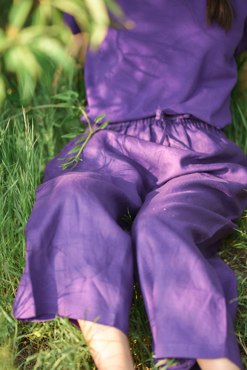 2021新款紫色裤子子女宽松阔腿春秋文艺显瘦休闲裤