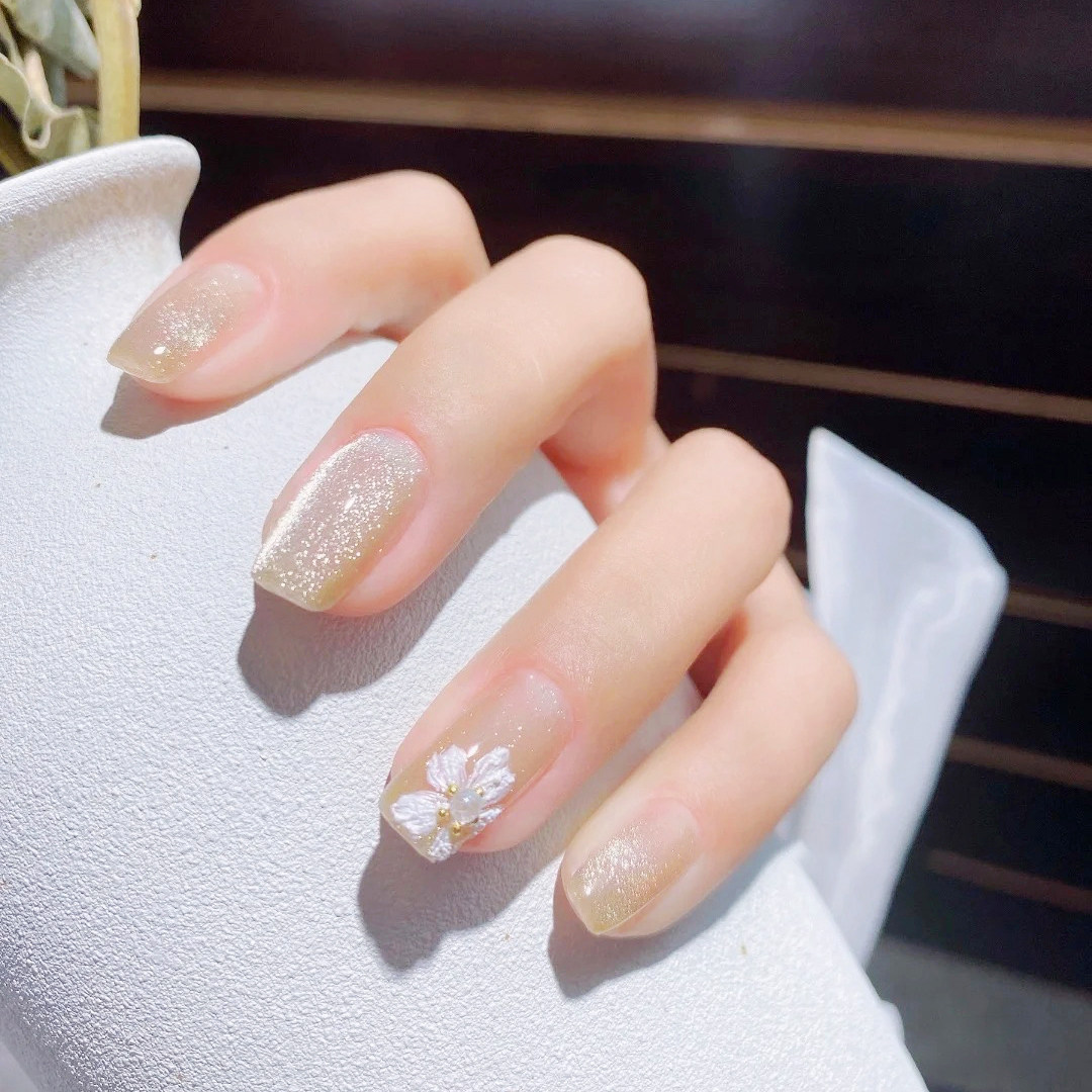 指甲贴片夏季显白短款穿戴晶石猫眼美甲成品美甲工具