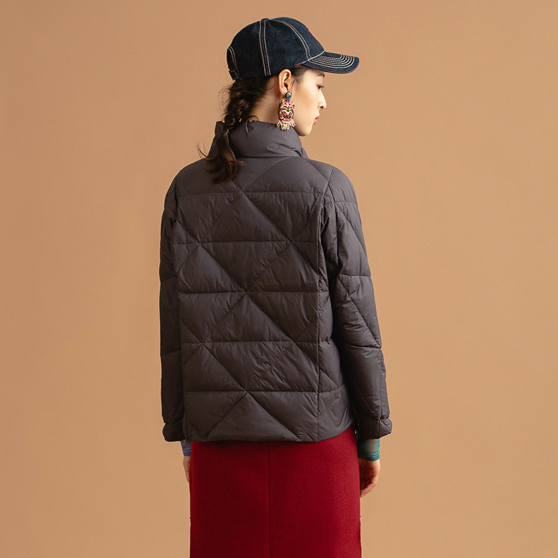 渔牌外套羽绒鸭绒白鸭绒女装立领绣花新款2021羽绒服