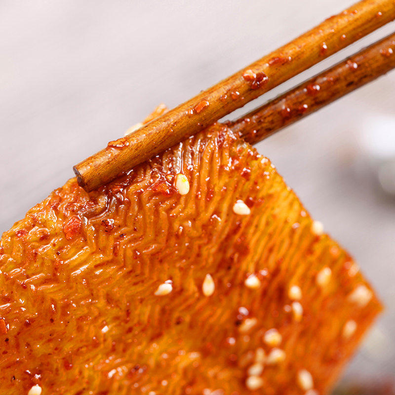 老式大辣片80后怀旧零食小时候豆皮手工自制辣条零食麻辣儿时