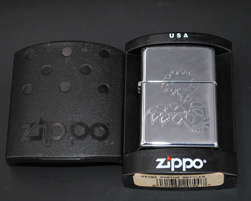 原装正品zippo芝宝打火机绝版收藏2003年镀铬镜面zippo