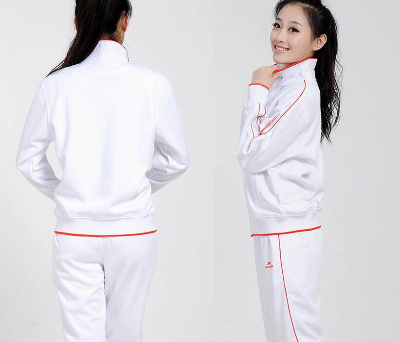 白色运动服运动套装休闲体操表演演出晨练健走运动套装