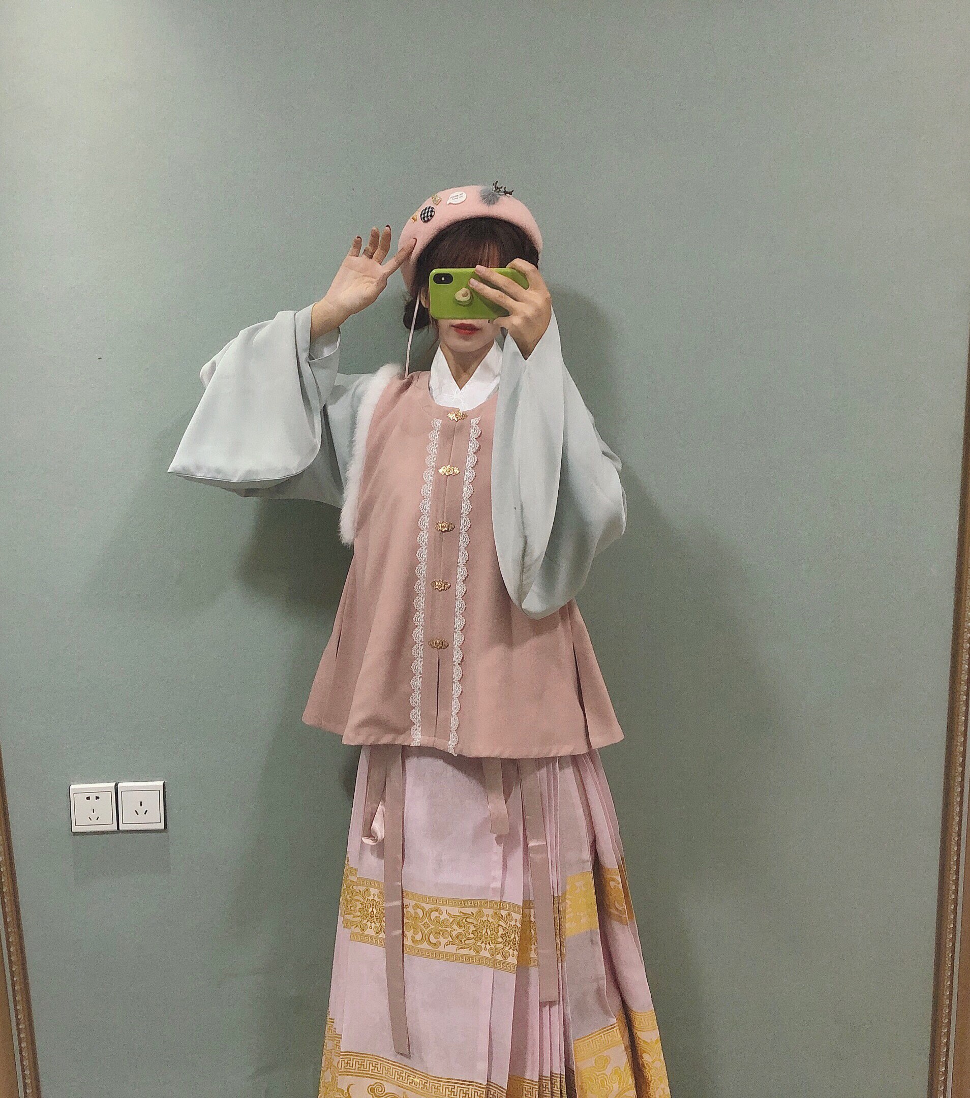 十里七巷 年年仿兔毛圆领短比甲秋冬汉服基础款日常