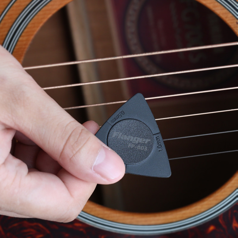 拨片吉他flanger电木三角形三厚厚度磨砂通用拨片