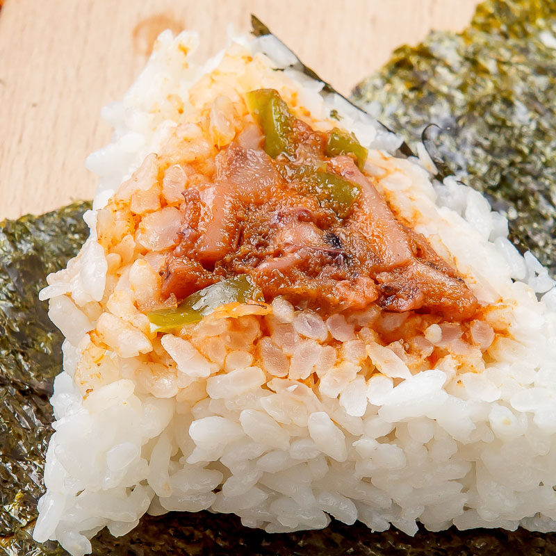 京鲁远洋饭团即食香辣鱿鱼丁日本速食便利店三角饭团海苔日式包饭