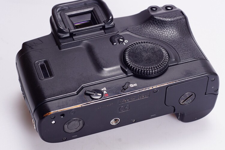 佳能canoneos高端胶片单反相机不输1v性价比高135胶片单反