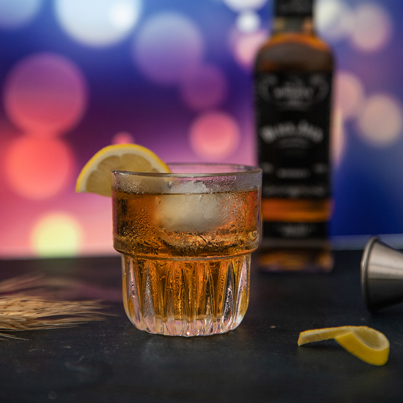 乌克兰进口黑杰克威士忌小洋酒可乐桶250ml高颜值伴手礼小瓶酒