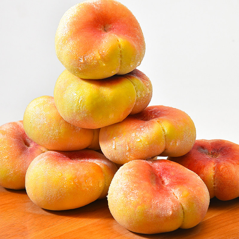 新疆蟠桃正宗石河子水果新鲜当季整箱桃子大扁盘桃