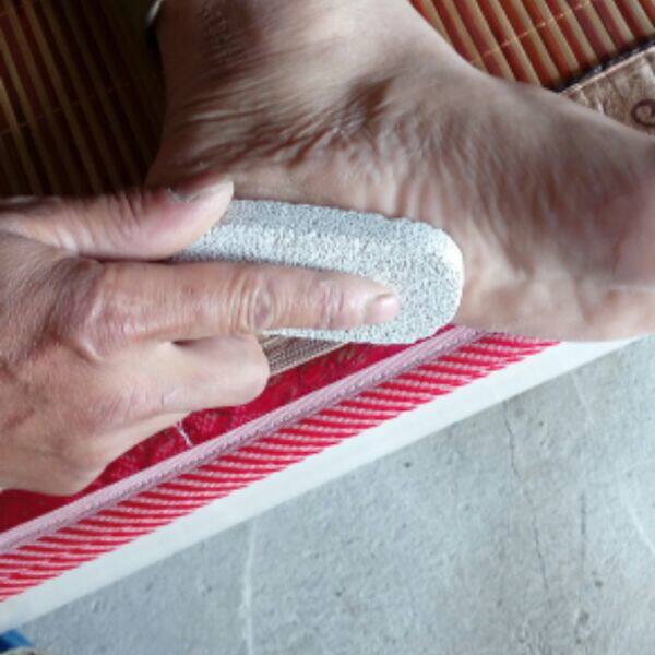 5个装白色促销浮石火山山石磨脚石刮脚刀椭圆形脚板搓脚板