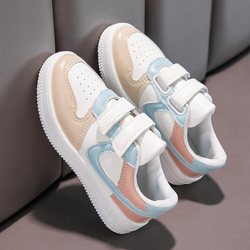 儿童跑步7女童马卡龙板鞋小白鞋学生周岁休闲鞋板鞋