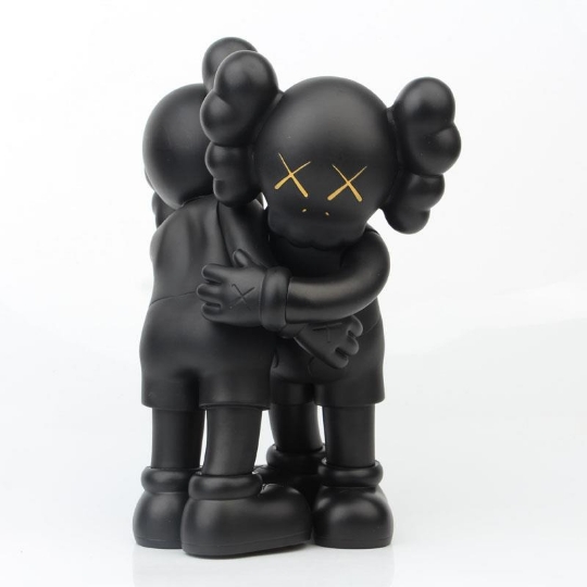 kaws公仔摆件芝麻街暴力熊手办室内装饰潮牌周边牵手潮玩盲盒