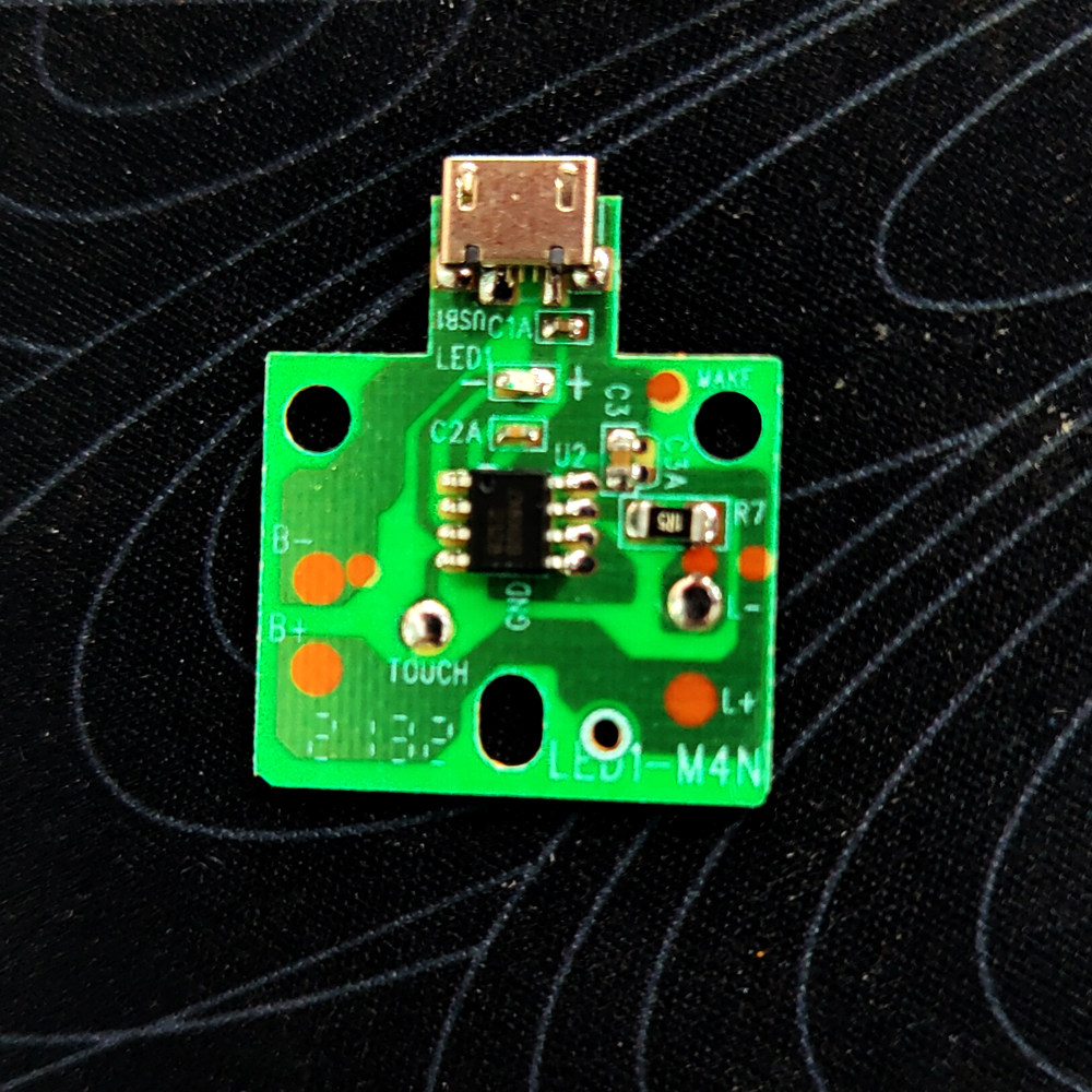 led触摸方案开发无极调光单键三键键盘台灯pcb电路板