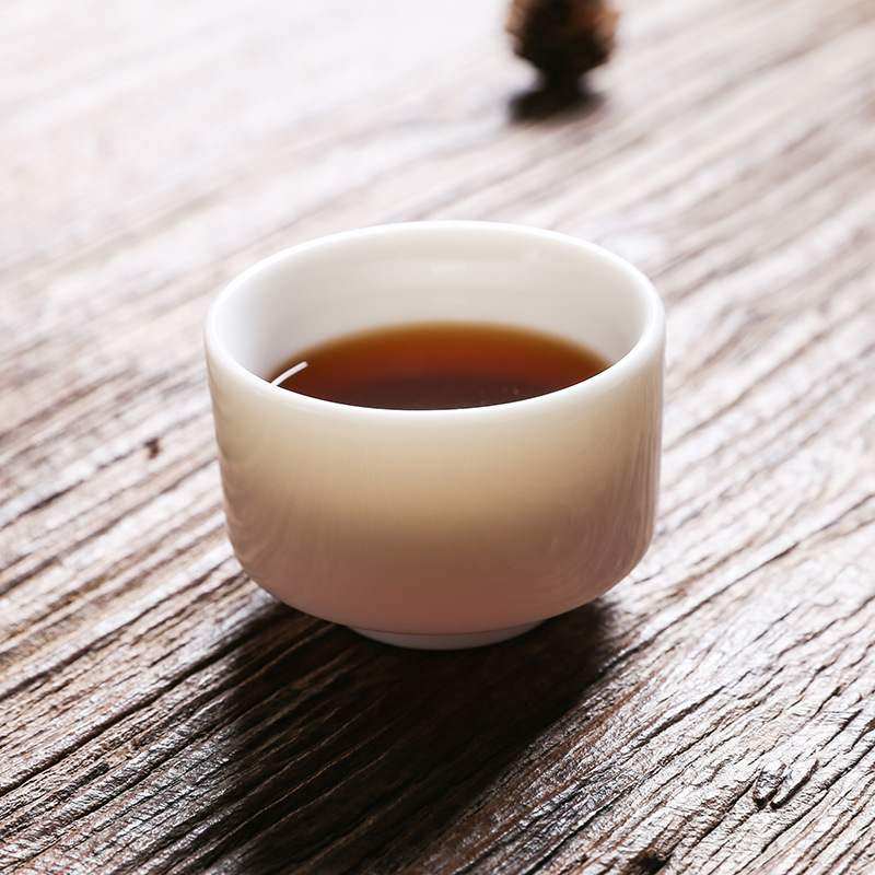 云松凝脂白茶杯茶杯羊脂品茗白瓷主人茶具礼品便携