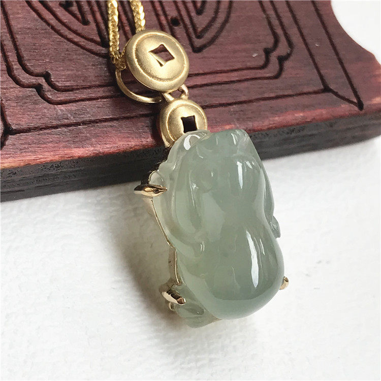 简安翡翠定制18k金镶三脚金蟾项坠天然翡翠镶金颈饰