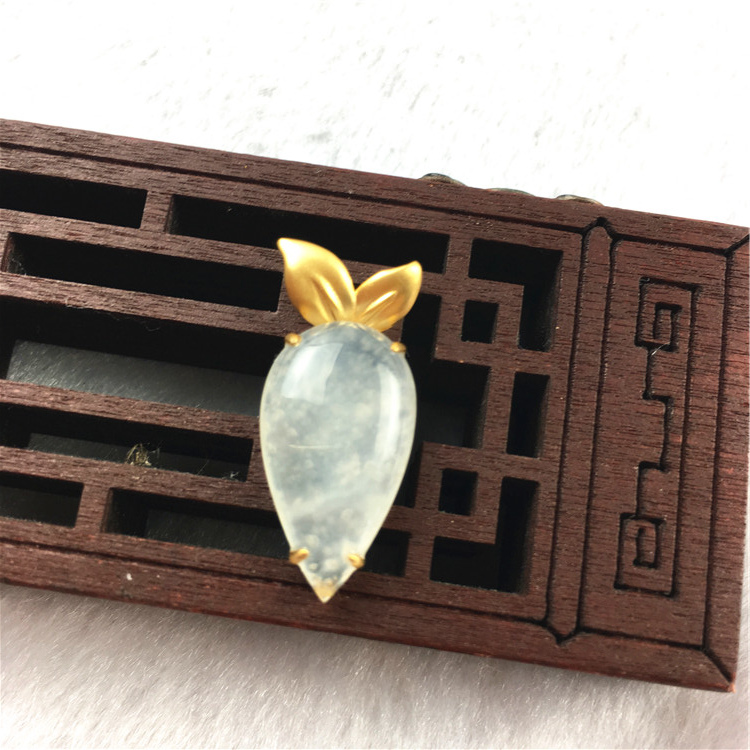 翡翠简安定制18k金镶冰萝卜正品挂件缅甸镶金颈饰