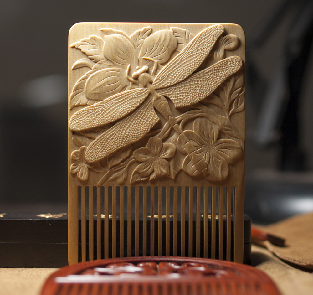 笨木匠原创金丝黄杨木梳蜻蜓动物梳子礼品礼物梳子