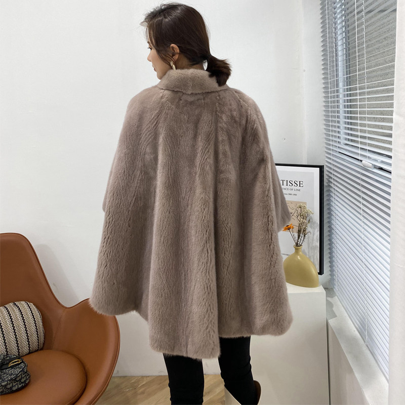 2020大衣斗篷披肩整貂时尚年轻貂皮皮草