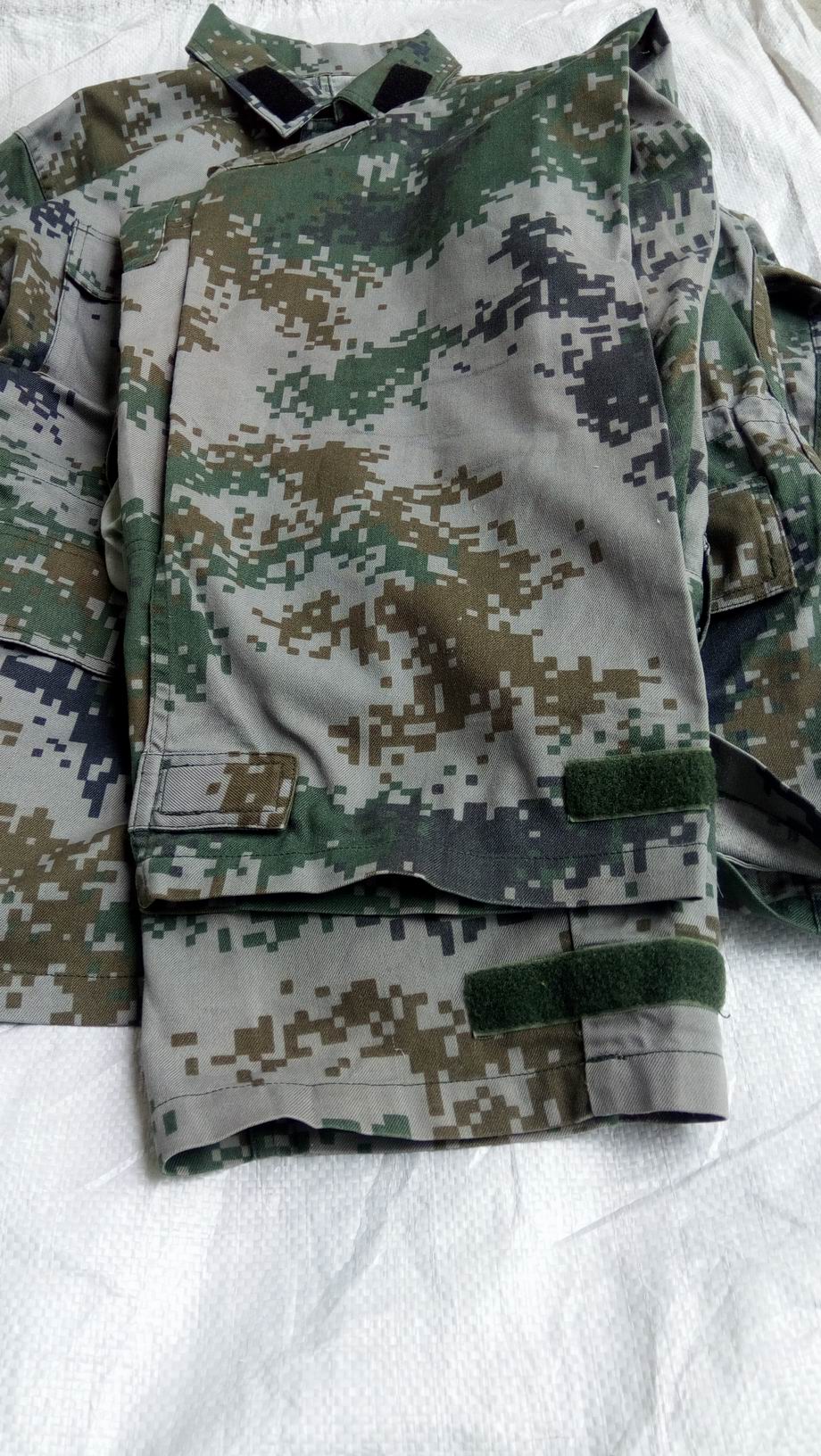 正品夏上交旧二手丛林迷彩服/二手林地迷彩从林迷彩