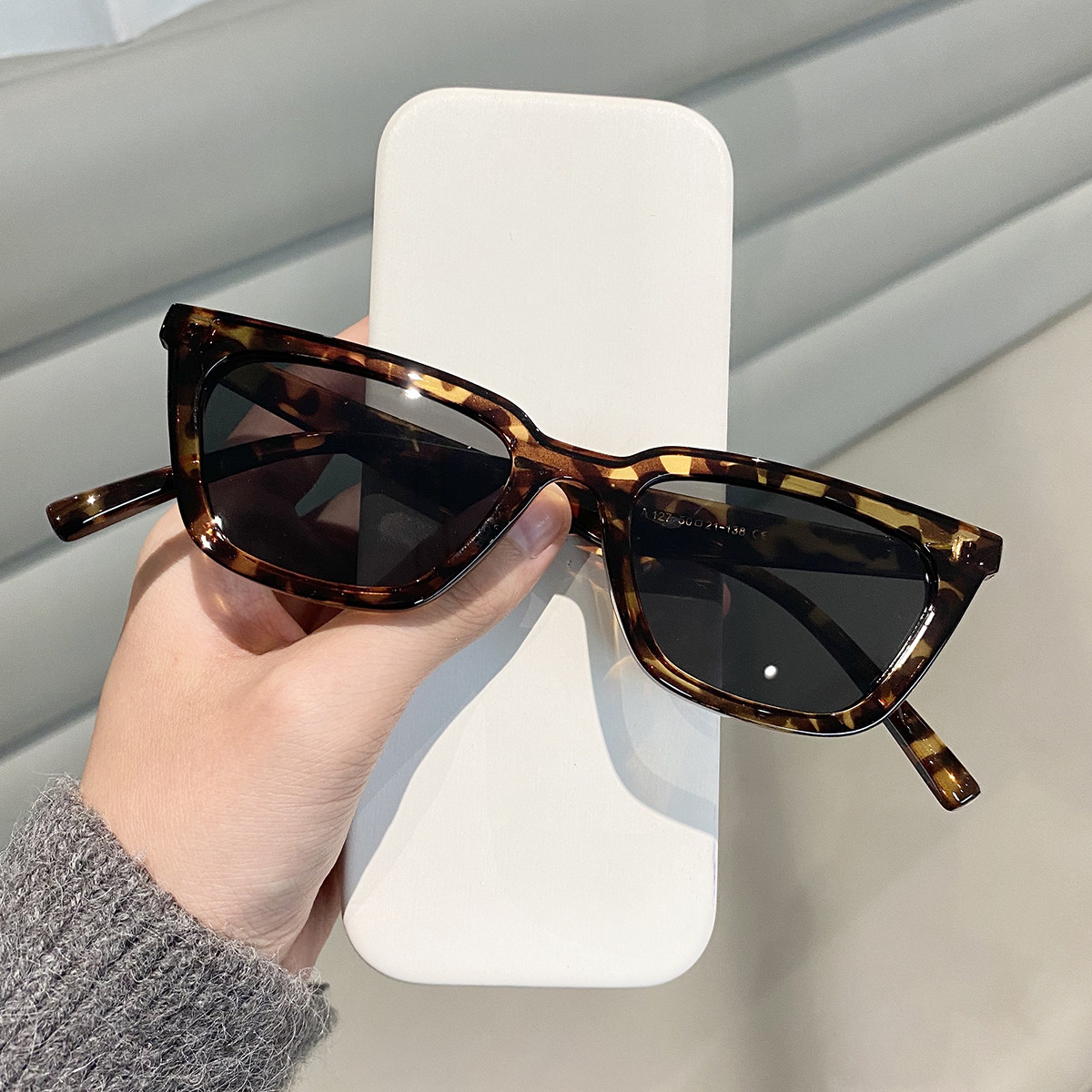 欧美方框造型搞怪眼镜长方形街墨镜潮男男士小脸太阳眼镜