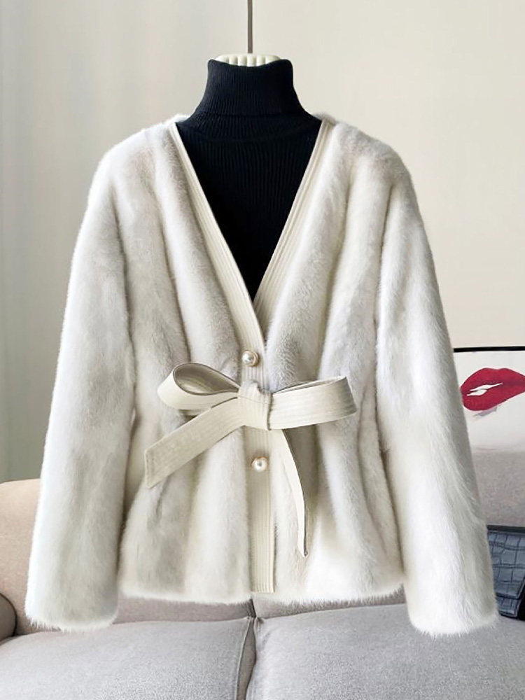 2022新款水貂毛整貂时尚年轻短款进口天鹅绒貂皮皮草