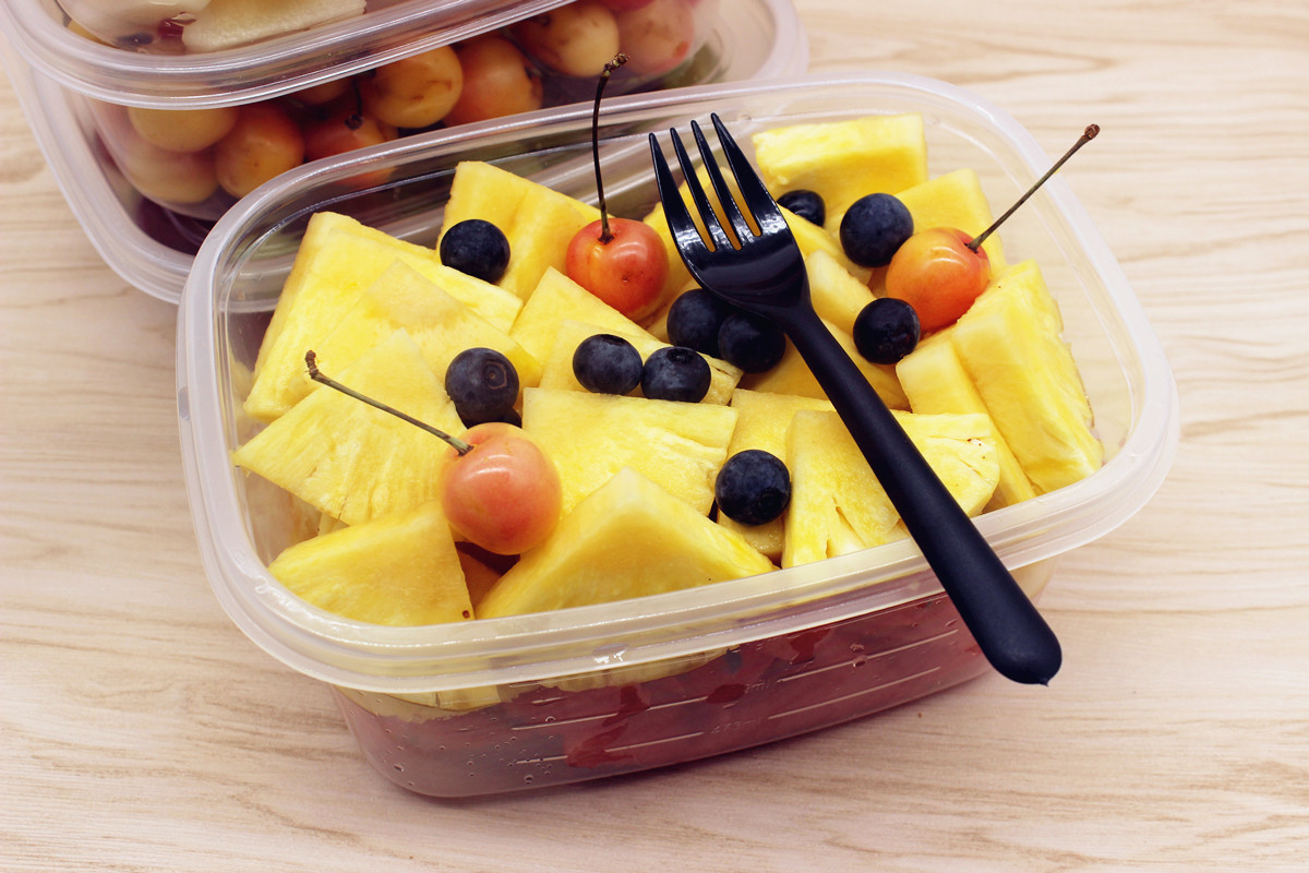 一次性打包盒鲜切水果捞沙拉盒长方形透明包装盒 樱桃车厘子保鲜