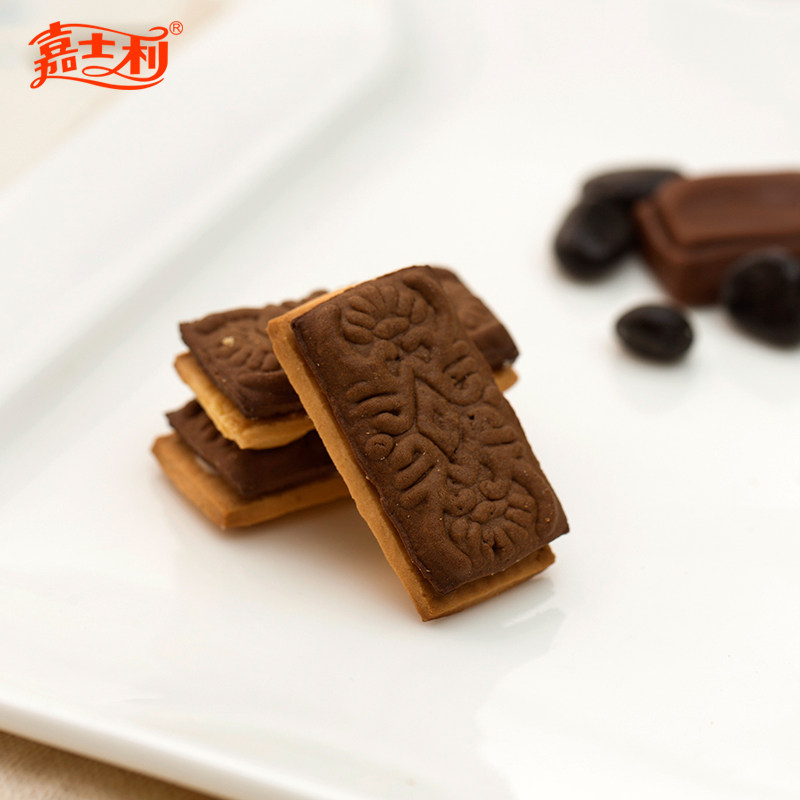 夹心饼干嘉士可可159g奶油鸳鸯白加黑酥脆休闲夹心饼干