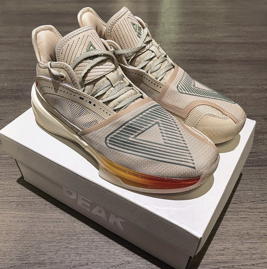 匹克极大三角冰淇淋樱花明星篮球球鞋沙丘配色篮球鞋