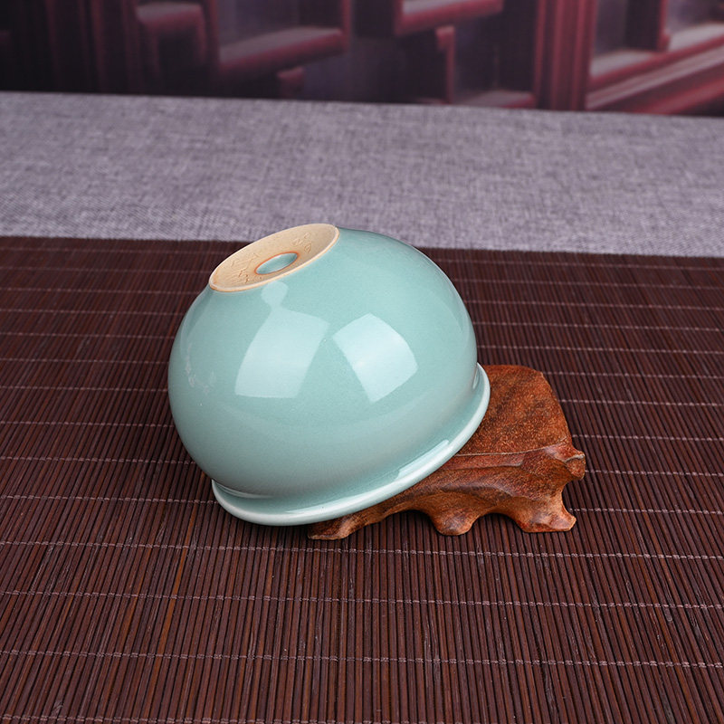 龙泉青瓷天青色风水水缸主人杯叶委龙手工创意陶瓷茶杯