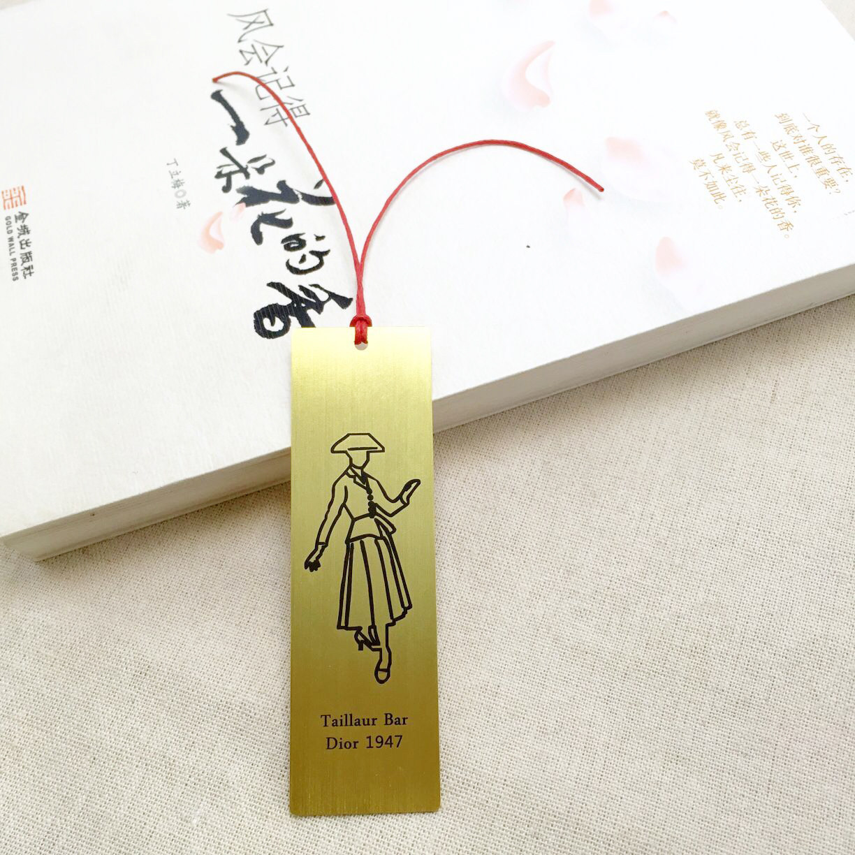 书签迪奥签名定制tailleurbardior1947珍贵收藏书签