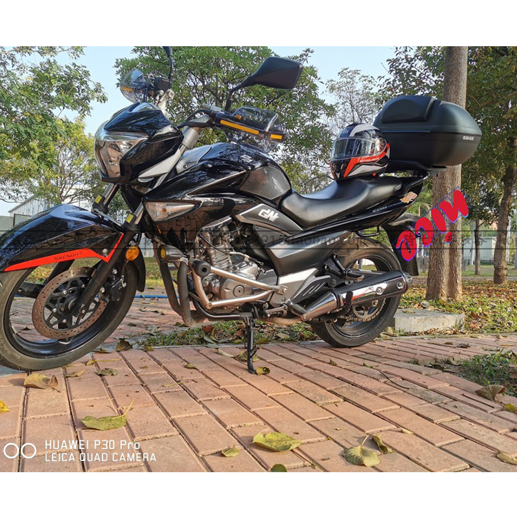 适用铃木骊驰gw250夏德尾箱边箱侧箱尾架边架三箱摩托车尾箱