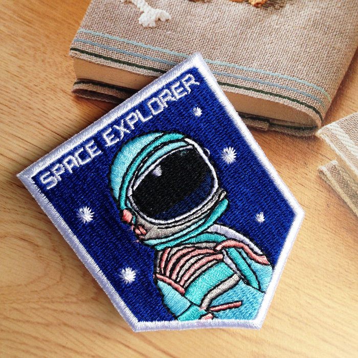 凤曦 高端刺绣 人物 创意刺绣布贴 衣服装饰补丁贴 宇航员