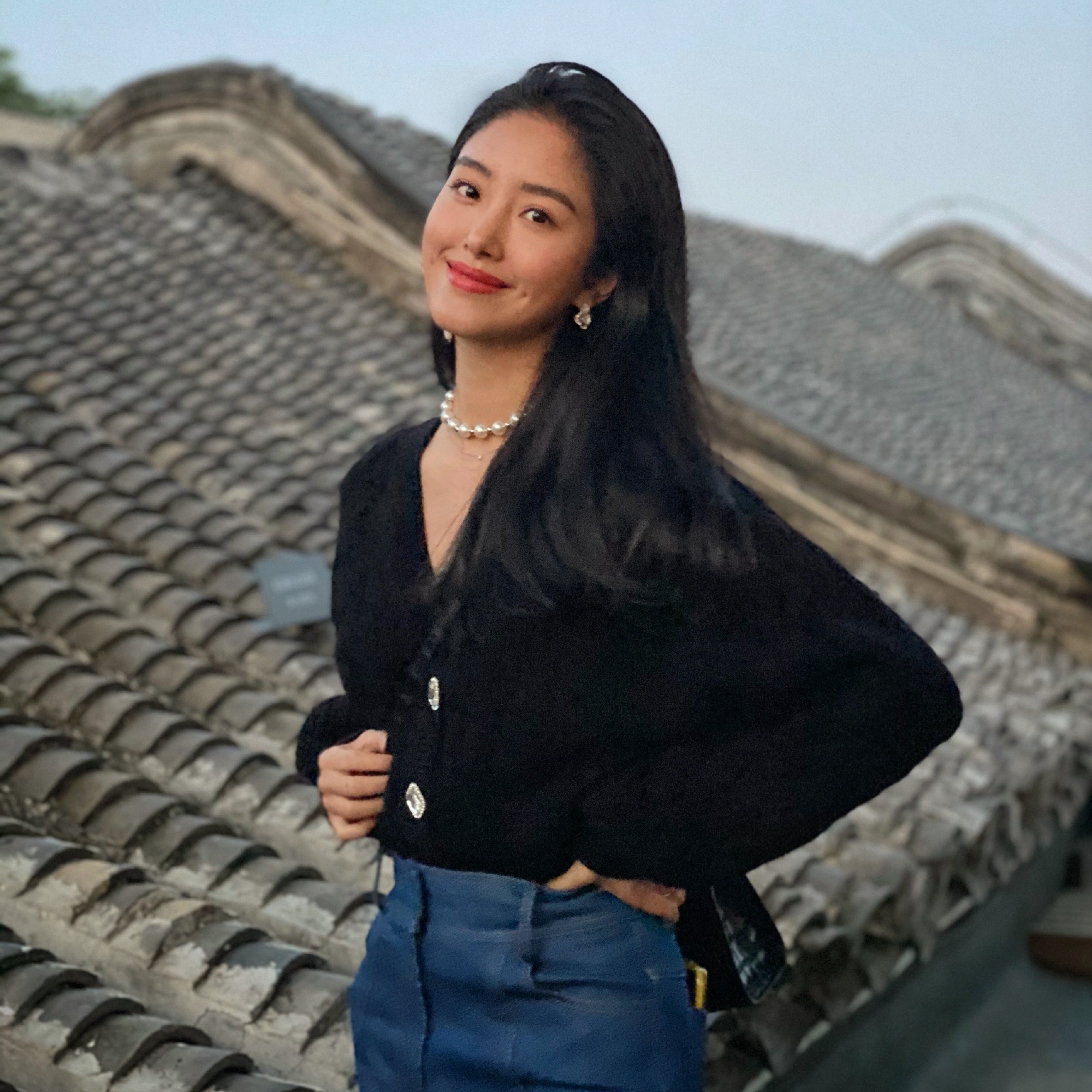 杨采钰徐璐同衣服秋冬黑色领针针织开衫毛衣麻花蕾丝衫